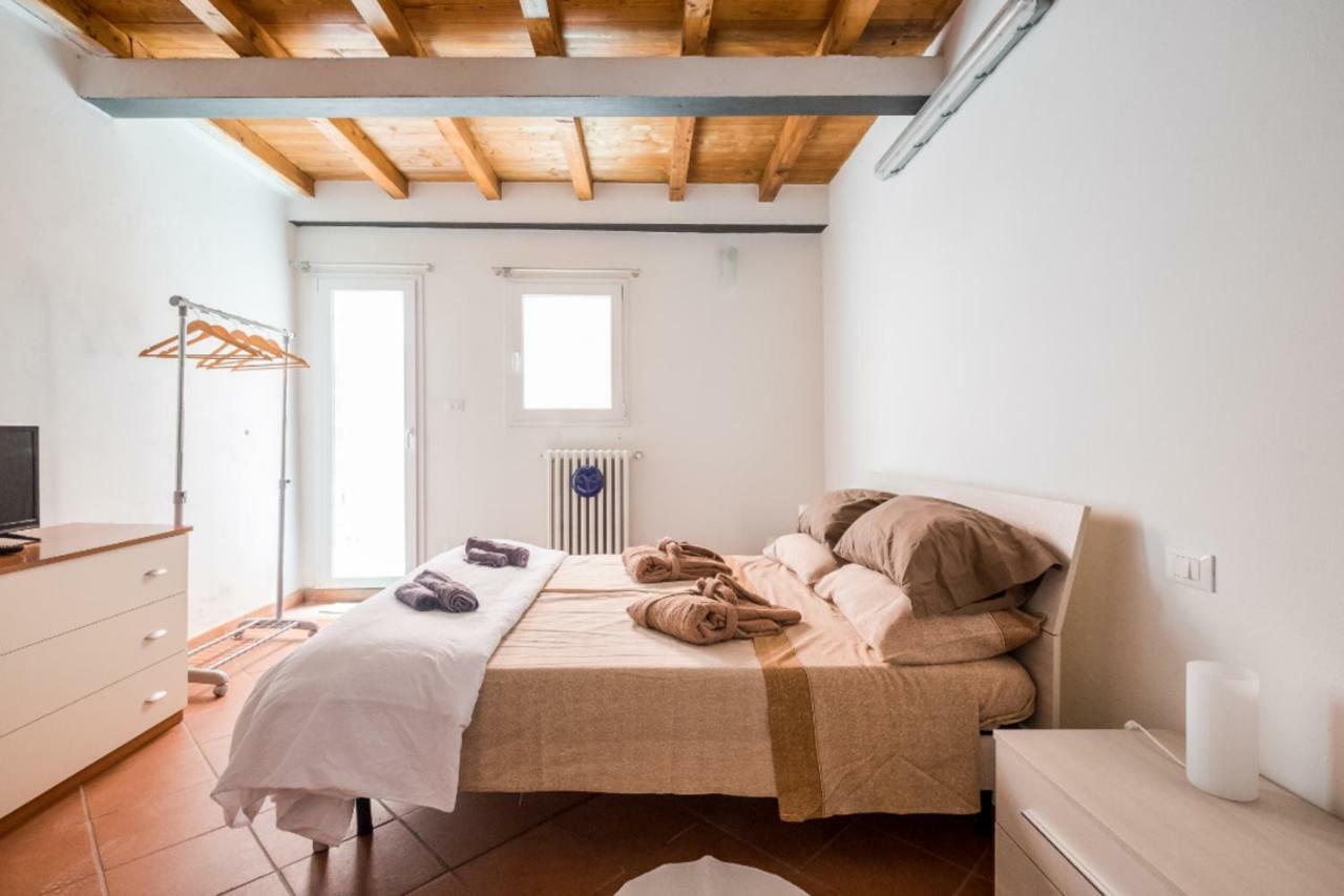 Whouse Suite Apartment Mirasole Bologna Exterior foto